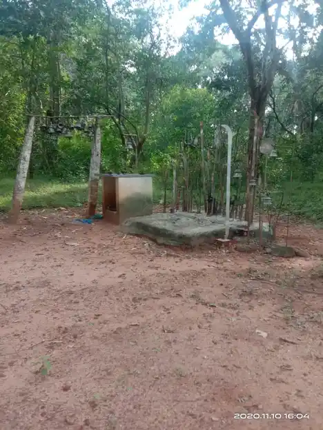 Arulmigu Velludai Ayyanaar Temple, Sirugudi - 624402 அருள்மிகு வெள்ளுடை அய்யனார் கோயில், Sirugudi - 624402, Dindigul - Ancient Temple Architecture and History Image 2