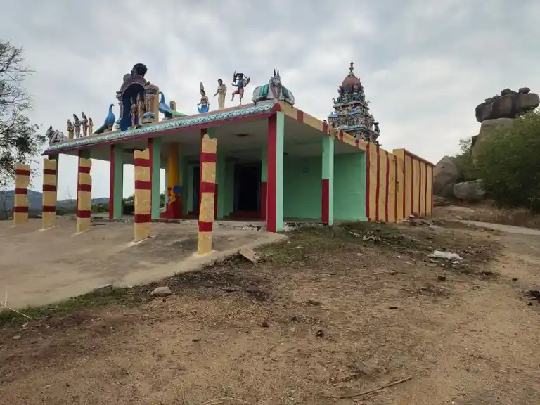 Arulmigu Velmalai Murugan Temple, Eattrapalli, Gangojikothur - 635121 அருள்மிகு வேல்மலை முருகன் திருக்கோயில், எட்டரைபல்லி, கங்கோஜிகோதூர் - 635121, Krishnagiri - Ancient Temple Architecture and History Image 3