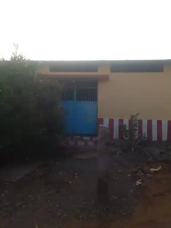 Arulmigu Velmurugan Temple, Silvarpatti - 625602 அருள்மிகு வேல்முருகன் திருக்கோயில், Silvarpatti - 625602, Theni - Ancient Temple Architecture and History Image 2