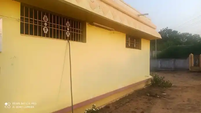 Arulmigu Velukanthamman Temple, Kongarayakurichi - 628601 அருள்மிகு வெயிலுகந்தம்மன் திருக்கோயில், Kongarayakurichi - 628601, Thoothukudi - Ancient Temple Architecture and History Image 4