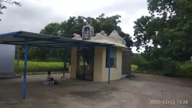 Arulmigu Vembukarukathirayan Temple, Kallur - 621211 Arulmigu Vembukarukathirayan Temple, Kallur - 621211, Thiruchirappalli - Ancient Temple Architecture and History Image 2