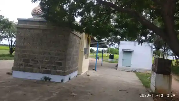 Arulmigu Vembukarukathirayan Temple, Kallur - 621211 Arulmigu Vembukarukathirayan Temple, Kallur - 621211, Thiruchirappalli - Ancient Temple Architecture and History Image 4