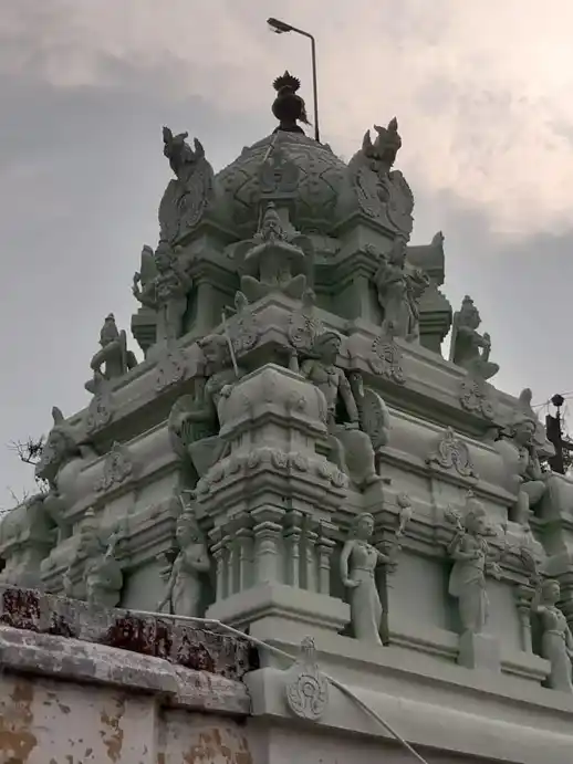 Arulmigu Vendumalai Perumal Temple, Punnam - 638312 அருள்மிகு வேண்டுமலை பெருமாள் திருக்கோயில், Punnam - 638312, Erode - Ancient Temple Architecture and History Image 3