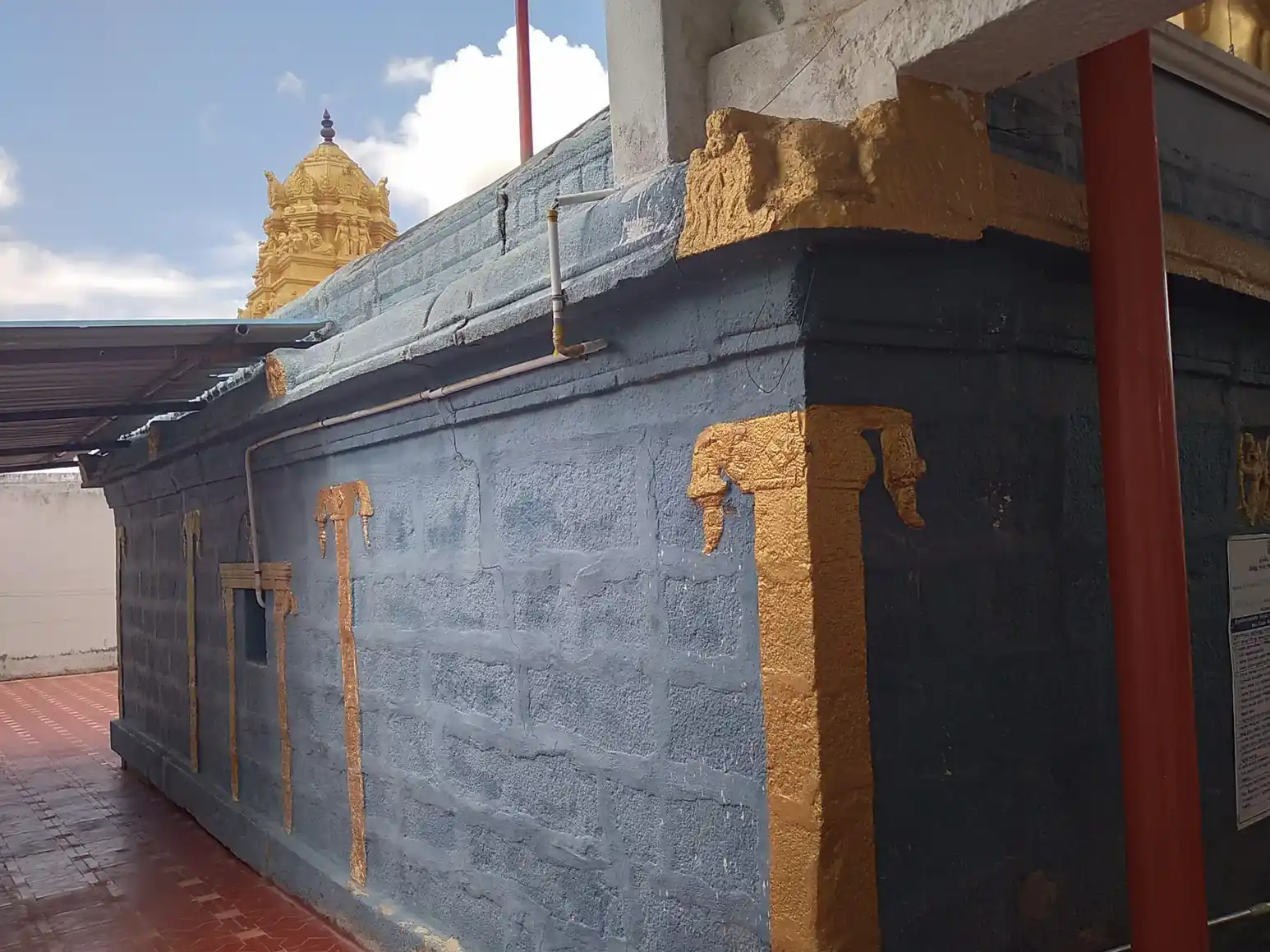 Arulmigu Venekopal Swamy Temple, Center Place In The Village, Ethirkottai. - 626131 அருள்மிகு வேணுகோபாலசுவாமி திருக்கோயில், கிராமத்தின் மையப்பகுதி, எதிர்கோட்டை கிராமம் - 626131, Virudhunagar - Ancient Temple Architecture and History Image 8