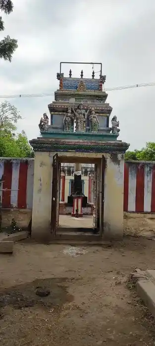 Arulmigu Vengadachalapathi Temple, Poiyamani, Nagavaram - 639100 Arulmigu Vengadachalapathi Temple, பொய்யாமணி, நங்கவரம் - 639100, Karur - Ancient Temple Architecture and History Image 3
