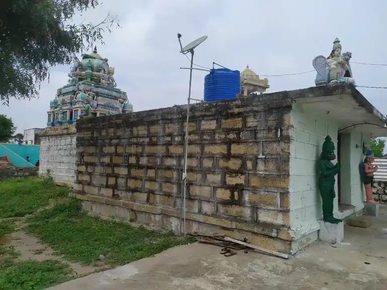 Arulmigu Vengadachalapathy Temple, Karukudi - 621133 அருள்மிகு வெங்கடாஜலபதி திருக்கோயில், Karukudi - 621133, Perambalur - Ancient Temple Architecture and History Image 4