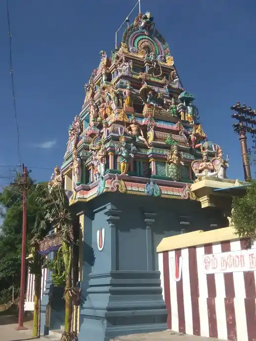 Arulmigu Vengadavaradharaja Perumal Temple, Perumpakkam - 605301 அருள்மிகு வேங்கடவரதராஜ பெருமாள் திருக்கோயில், பெரும்பாக்கம் - 605301, Viluppuram - Ancient Temple Architecture and History Image 3