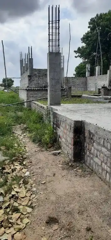 Arulmigu Vengadavaradharja Perumal Temple, Kongarappattu - 604201 அருள்மிகு வேங்கடவரதராஜப்பெருமாள் திருக்கோயில், Kongarappattu - 604201, Viluppuram - Ancient Temple Architecture and History Image 2