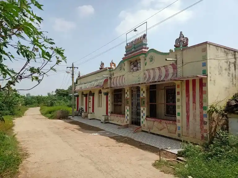 Arulmigu Vengadesa Perumal Temple, Aalampaadi - 605701 Temple