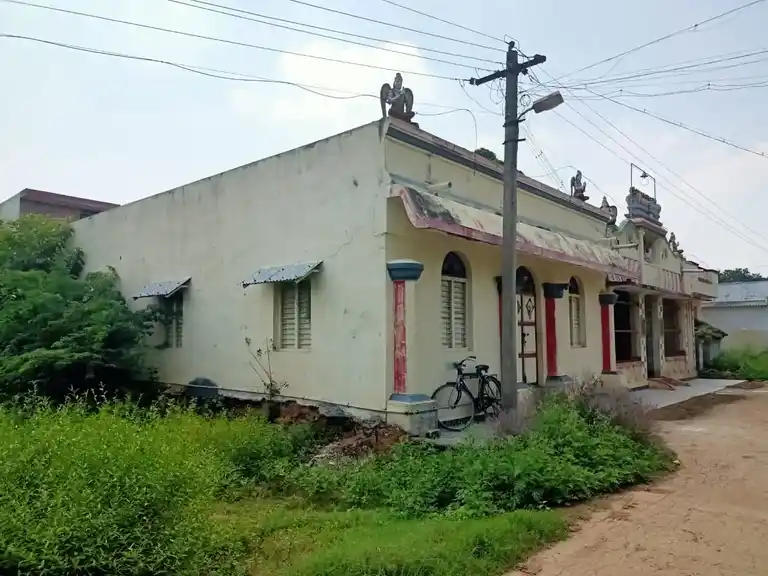 Arulmigu Vengadesa Perumal Temple, Aalampaadi - 605701 அருள்மிகு வெங்கடேசப்பெருமாள் திருக்கோயில், Aalampaadi - 605701, Viluppuram - Ancient Temple Architecture and History Image 2