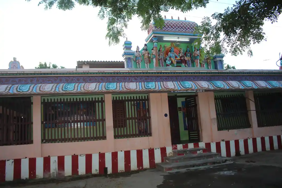 Arulmigu Vengadesa Perumal Temple (Pajanai Madam), Injikkollai - 612605
