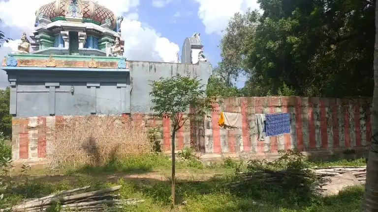Arulmigu Vengadesaperumal Temple, Chozhanmaligai - 612703 அருள்மிகு வெங்கடேசபெருமாள் திருக்கோயில், Chozhanmaligai - 612703, Thanjavur - Ancient Temple Architecture and History Image 6