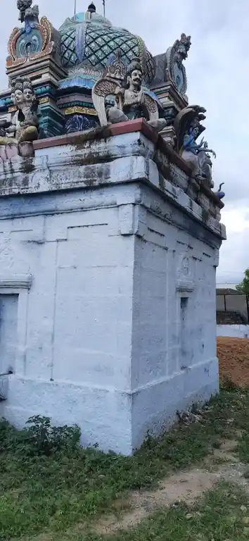 Arulmigu Vengadesaperumal Temple, Melolakkur - 604203 அருள்மிகு வெங்கடேசப்பெருமாள் திருக்கோயில், Melolakkur - 604203, Viluppuram - Ancient Temple Architecture and History Image 5