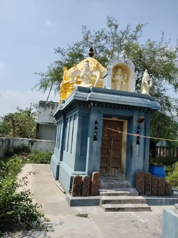 Arulmigu Vengadesaperumal Temple, Semmaar - 607203 அருள்மிகு வெங்கடேசப்பெருமாள் திருக்கோயில், Semmaar - 607203, Viluppuram - Ancient Temple Architecture and History Image 4