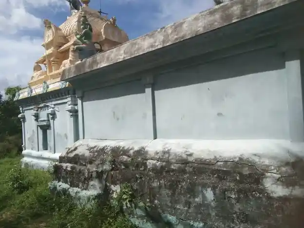 Arulmigu Vengadesaperumal Temple, Thenkalavaai - 604302 அருள்மிகு வெங்கடேசப்பெருமாள் திருக்கோயில், Thenkalavaai - 604302, Viluppuram - Ancient Temple Architecture and History Image 4