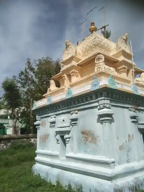 Arulmigu Vengadesaperumal Temple, Thenkalavaai - 604302 அருள்மிகு வெங்கடேசப்பெருமாள் திருக்கோயில், Thenkalavaai - 604302, Viluppuram - Ancient Temple Architecture and History Image 6