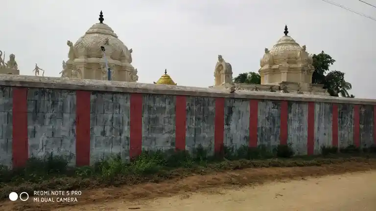 Arulmigu Vengadesaperumal Temple, Yezhusempun - 605402 அருள்மிகு வெங்கடேசபெருமாள் திருக்கோயில், Yezhusempun - 605402, Viluppuram - Ancient Temple Architecture and History Image 3