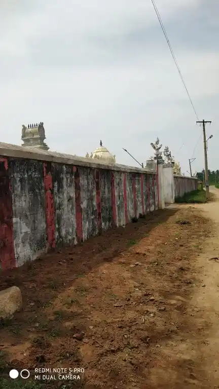 Arulmigu Vengadesaperumal Temple, Yezhusempun - 605402 அருள்மிகு வெங்கடேசபெருமாள் திருக்கோயில், Yezhusempun - 605402, Viluppuram - Ancient Temple Architecture and History Image 4