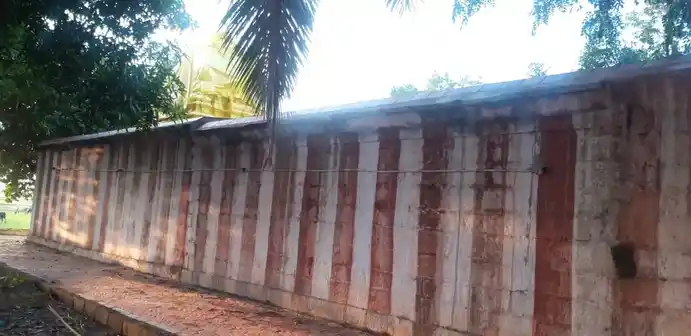 Arulmigu Vengadeswara Perumal Temple, Naranmmalpuram - 627358 அருள்மிகு வெங்கடேஸ்வரப் பெருமாள் திருக்கோயில், Naranmmalpuram - 627358, Tirunelveli - Ancient Temple Architecture and History Image 4