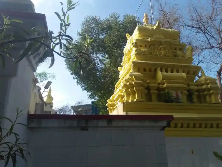 Arulmigu Vengata Ramanaperumal Temple, Vengalapuram - 635602 அருள்மிகு வெங்கடரமணப்பெருமாள் திருக்கோயில், வெங்களாபுரம் - 635602, Thirupathur - Ancient Temple Architecture and History Image 3