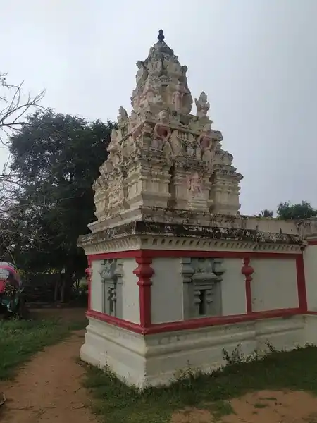 Arulmigu Vengatachalapathi Temple, Nimiyampattu - 635752