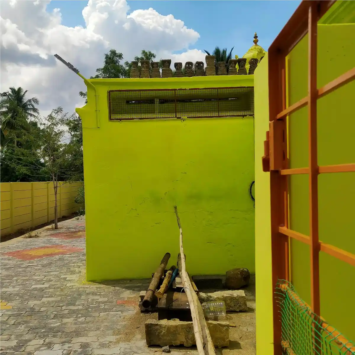 Arulmigu Vengatachalapathy Temple, Gopalasamudram - 627451 அருள்மிகு வெங்கடாசலபதி திருக்கோயில், Gopalasamudram - 627451, Tirunelveli - Ancient Temple Architecture and History Image 3