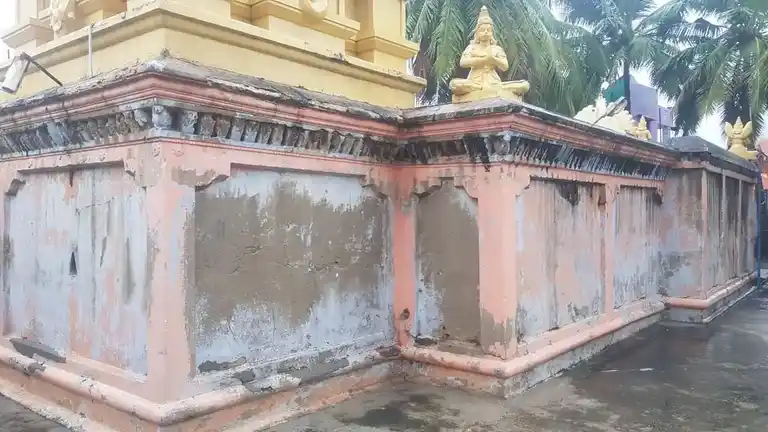 Arulmigu Vengatesa Perumal Temple, Girisamuthiram - 635751