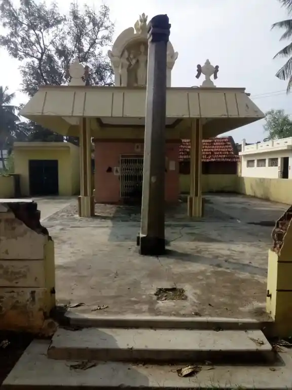 Arulmigu Vengatesa Perumal Temple, Koodapattu - 635653 அருள்மிகு வெங்கடேசப்பெருமாள் திருக்கோயில், கூடப்பட்டு - 635653, Thirupathur - Ancient Temple Architecture and History Image 5