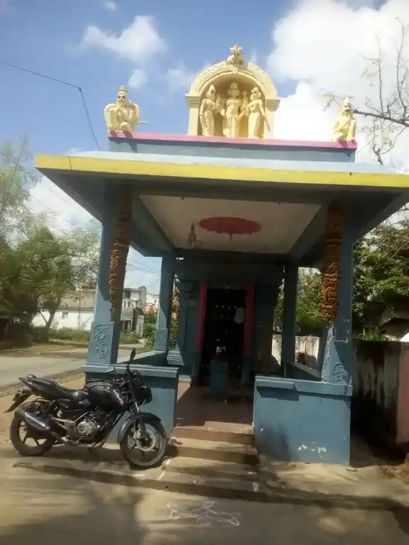 Arulmigu Vengatesa Perumal Temple, Marutham - 631561 அருள்மிகு வெங்கடேசப்பெருமாள் திருக்கோயில், Marutham - 631561, Kancheepuram - Ancient Temple Architecture and History Image 2