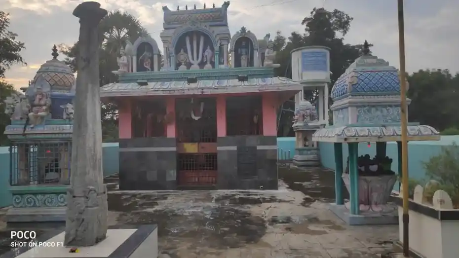 Arulmigu Vengatesa Perumal Temple, Paravakkal - 632602 அருள்மிகு வெங்கடேசப்பெருமாள் திருக்கோயில், பரவக்கல் - 632602, Vellore - Ancient Temple Architecture and History Image 2