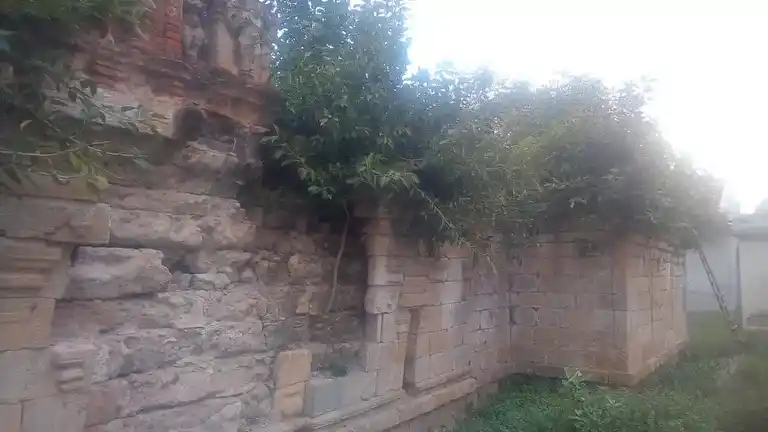 Arulmigu Vengatesaperumaltemple, Kadaugur - 621705 Arulmigu VengatesaperumalTemple,  - 621705, Ariyalur - Ancient Temple Architecture and History Image 4