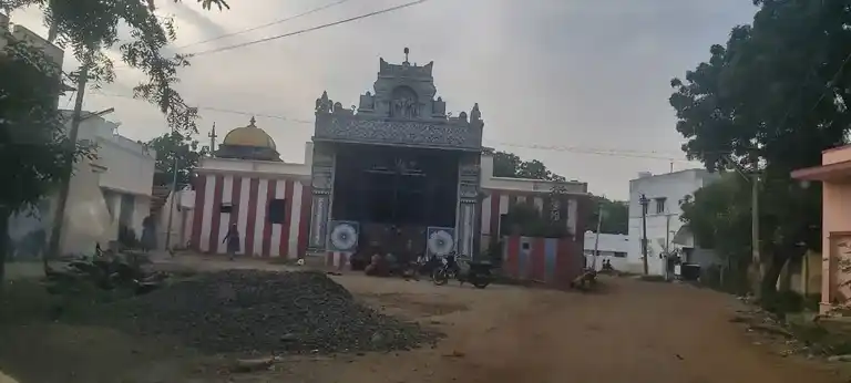 Arulmigu Venkatachala Perumal Temple, Vijayakodukkamparai - 628907 அருள்மிகு வெங்கடாசல பெருமாள் திருக்கோயில், Vijayakodukkamparai - 628907, Thoothukudi - Ancient Temple Architecture and History Image 6