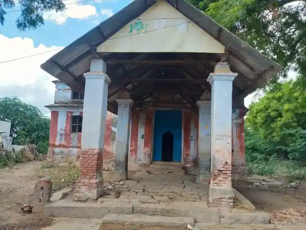 Arulmigu Venkatachalapathy Temple, Alikkudi - 628601 அருள்மிகு வெங்கடாசலபதி திருக்கோயில், Alikkudi - 628601, Thoothukudi - Ancient Temple Architecture and History Image 4