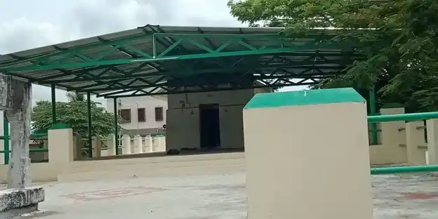 Arulmigu Venkatachalapathy Temple, Azhagampalayampudur, Eranapuram - 637103 அருள்மிகு வெங்கடாஜலபதி திருக்கோயில், Azhagampalayampudur, Eranapuram - 637103, Salem - Ancient Temple Architecture and History Image 4