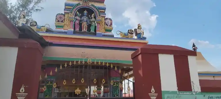 Arulmigu Venkatachalapathy Temple, Iluppaiyurani - 628503 அருள்மிகு வெங்கடாசலபதி திருக்கோயில், Iluppaiyurani - 628503, Thoothukudi - Ancient Temple Architecture and History Image 2