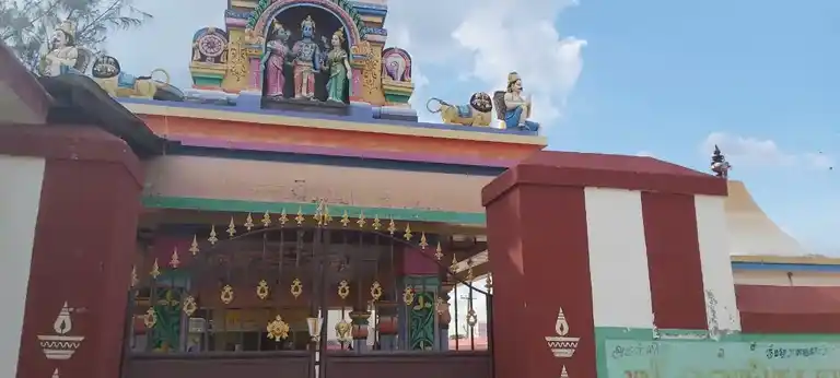 Arulmigu Venkatachalapathy Temple, Iluppaiyurani - 628503 அருள்மிகு வெங்கடாசலபதி திருக்கோயில், Iluppaiyurani - 628503, Thoothukudi - Ancient Temple Architecture and History Image 3