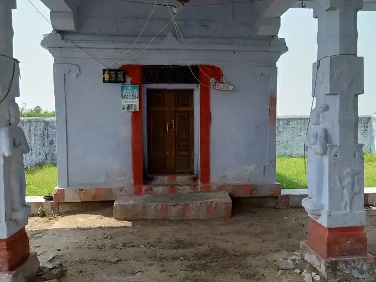 Arulmigu Venkatachalapathy Temple, Muramban - 628302 அருள்மிகு வெங்கடாசலபதி திருக்கோயில், Muramban - 628302, Thoothukudi - Ancient Temple Architecture and History Image 2