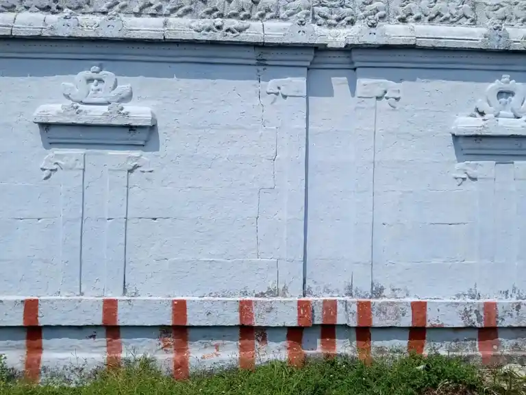 Arulmigu Venkatachalapathy Temple, Muramban - 628302 அருள்மிகு வெங்கடாசலபதி திருக்கோயில், Muramban - 628302, Thoothukudi - Ancient Temple Architecture and History Image 4