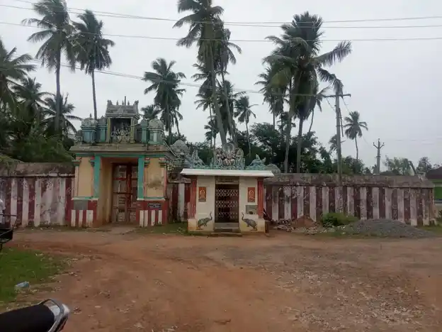 Arulmigu Venkatachalapathy Temple, Palaiyur - 614705 அருள்மிகு வெங்கடாஜலபதி திருக்கோயில், Palaiyur - 614705, Thiruvarur - Ancient Temple Architecture and History Image 2