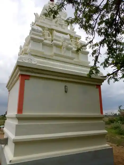 Arulmigu Venkatachalapathy Temple, Sangampatti - 628301 அருள்மிகு வெங்கடாசலபதி திருக்கோயில், Sangampatti - 628301, Thoothukudi - Ancient Temple Architecture and History Image 3