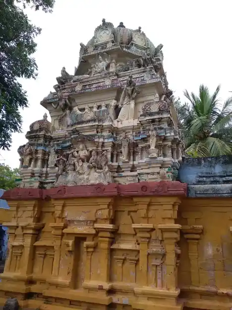 Arulmigu Venkatachalapathy Temple, Sattur, Sattur - 626203 அருள்மிகு வெங்கடாசலபதி திருக்கோயில், சாத்துர், சாத்துர் நகர் - 626203, Virudhunagar - Ancient Temple Architecture and History Image 3