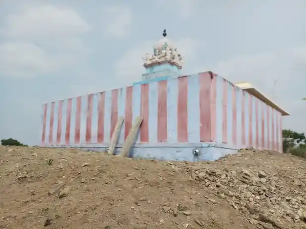 Arulmigu Venkatachalapathy Temple, Vadamalapuram - 628401 அருள்மிகு வெங்கடாசலபதி திருக்கோயில், Vadamalapuram - 628401, Thoothukudi - Ancient Temple Architecture and History Image 3