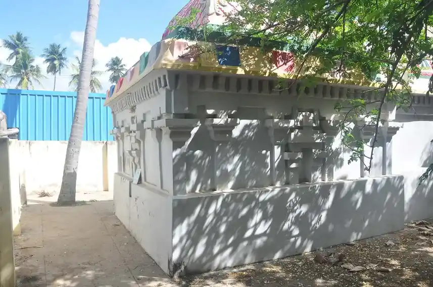 Arulmigu Venkatajalapathy Temple, Annalagraharam - 612401 அருள்மிகு வெங்கடாஜலபதி சுவாமி திருக்கோயில், Annalagraharam - 612401, Thanjavur - Ancient Temple Architecture and History Image 3