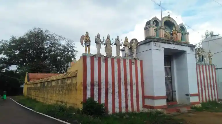 Arulmigu Venkatajalapathy Temple, Palaiyam - 621107 Arulmigu Venkatajalapathy Temple, Palaiyam - 621107, Perambalur - Ancient Temple Architecture and History Image 2