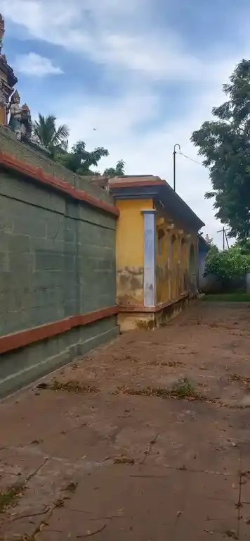 Arulmigu Venkataramana Perumal Temple, Sriramasamuthiram - 621207 Arulmigu Venkataramana Perumal Temple, Sriramasamuthiram - 621207, Thiruchirappalli - Ancient Temple Architecture and History Image 5