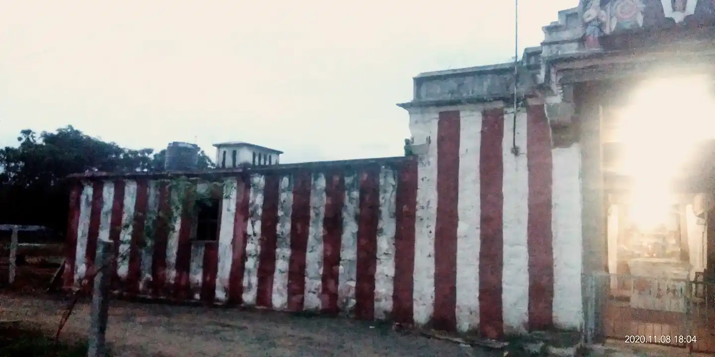 Arulmigu Venkatasalapathi Temple, Rengasamudram, Rengasamudram - 627413 அருள்மிகு வெங்கடாசலபதி திருக்கோயில், ரெங்கசமுத்திரம், ரெங்கசமுத்திரம் - 627413, Tirunelveli - Ancient Temple Architecture and History Image 2