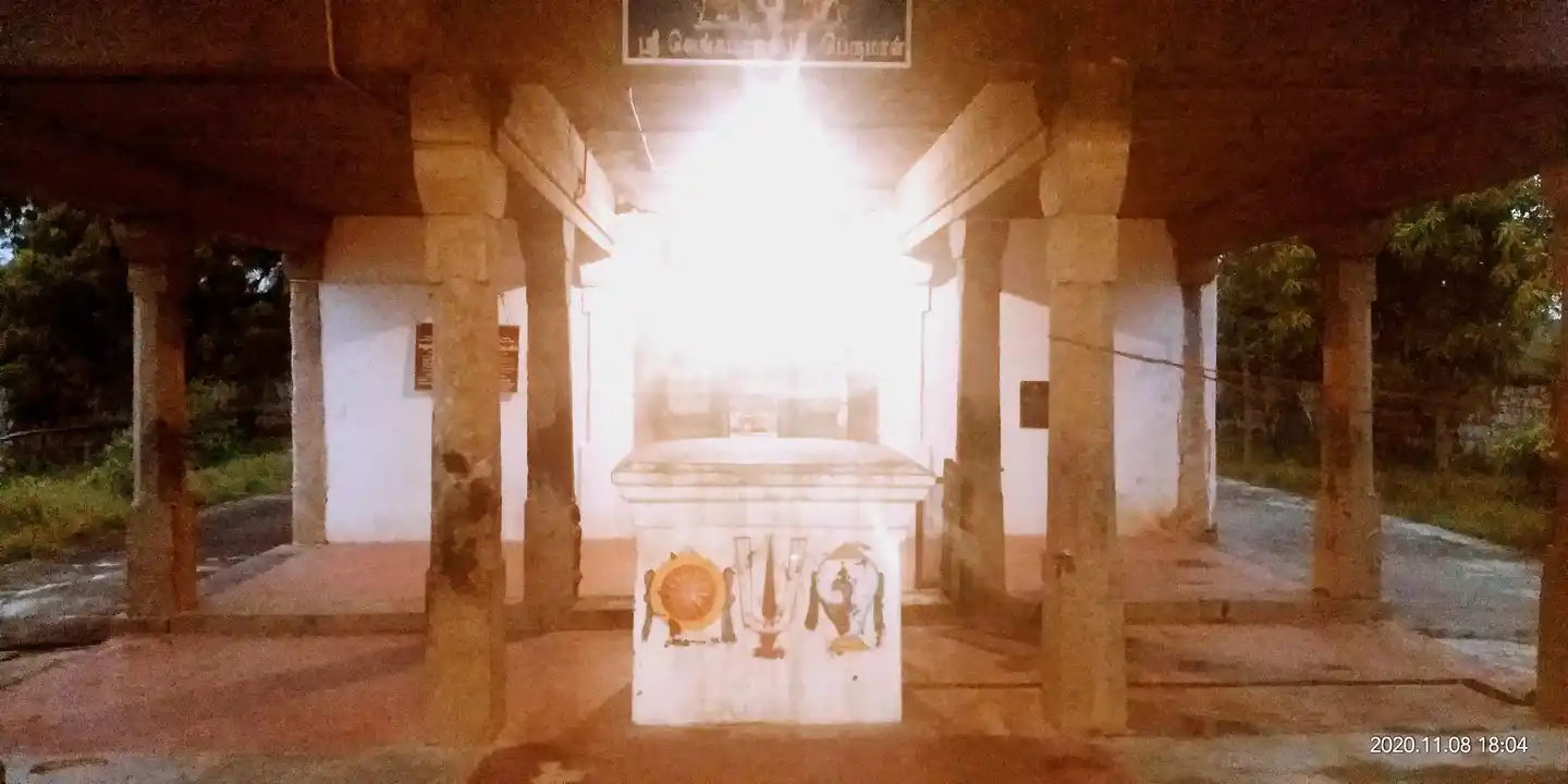 Arulmigu Venkatasalapathi Temple, Rengasamudram, Rengasamudram - 627413 அருள்மிகு வெங்கடாசலபதி திருக்கோயில், ரெங்கசமுத்திரம், ரெங்கசமுத்திரம் - 627413, Tirunelveli - Ancient Temple Architecture and History Image 3