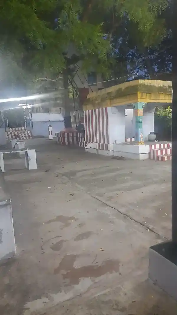 Arulmigu Venkatesa Perumal Temple, Aruppukottai - 626101 Arulmigu Venkatesa Perumal Temple, Aruppukottai - 626101, Virudhunagar - Ancient Temple Architecture and History Image 3