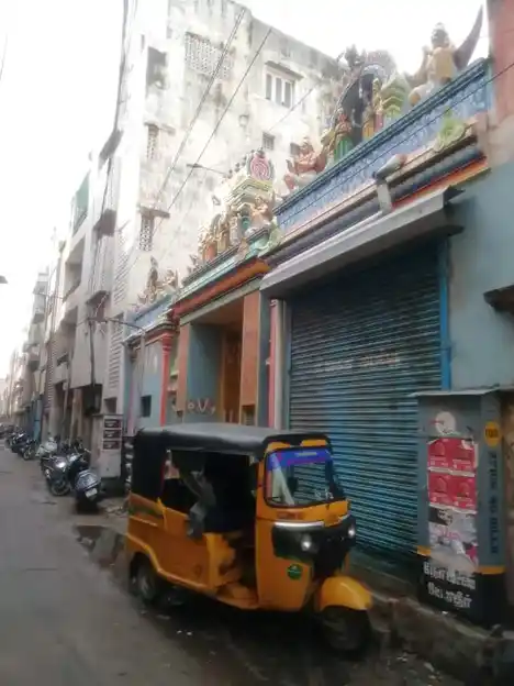 Arulmigu Venkatesa Perumal Temple, Broadway, Chennai - 600001 அருள்மிகு வெங்கடேசப் பெருமாள் திருக்கோயில், பிராட்வே, சென்னை - 600001, Chennai - Ancient Temple Architecture and History Image 3