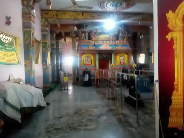 Arulmigu Venkatesa Perumal Temple, Kanguppam, Gudiyatham - 632602 அருள்மிகு வெங்கடேசப்பெருமாள் திருக்கோயில், மீனூர், குடியாத்தம் - 632602, Vellore - Ancient Temple Architecture and History Image 3